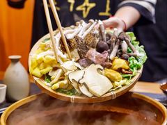 -阿山卓·野生菌火锅·纳西火塘烤肉