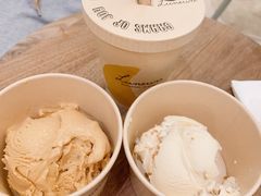 香草奶昔-LUNEURS月乐诗·法式冰淇淋(环贸店)