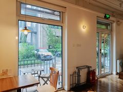 -Cafe Villa