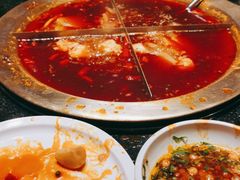 -周师兄大刀腰片火锅(洪崖洞旗舰店)