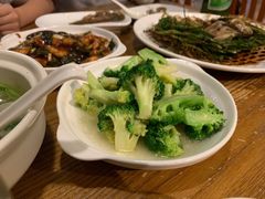 蒜蓉西兰花-建国328 本帮小馆·面馆