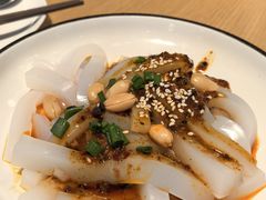 -渝信川菜 · 川味家常菜(财富购物中心店)