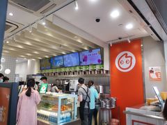 -CoCo都可(湖滨银泰店B区店)
