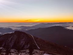 -牛背山