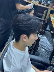 -藤野造型专业烫染接发