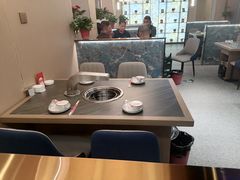 -好朋友海鲜烧烤火锅(振三街店)
