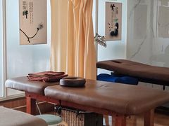 -悦耐私教健身馆(保利中心店)