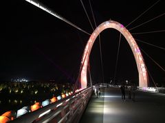 -南京眼步行桥