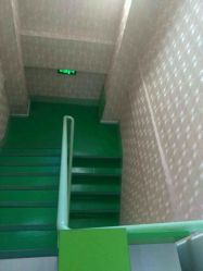 -荟草堂痘肌修护中心