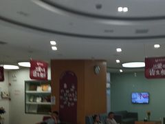 -雅悦齿科(顾村公园店)