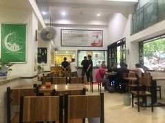 大堂-草桥清真牛肉锅贴扁食店