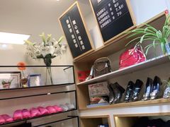 -爱革·洗衣改衣·洗鞋修鞋·洗包修包·奢侈品护理(宝地广场店)