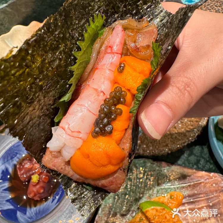 北京！三里屯！谁懂这一口的含金量...