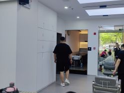 -首脑美发沙龙