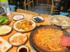 -红辣椒八爪鱼特色韩国料理专门店(远景路旗舰店)