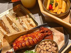 -草家酱蟹炭火烤肉店(珲春南路一店)