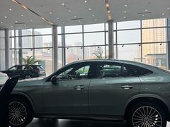 -天津波士信达奔驰4S店(卫津南路店)