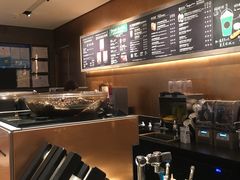 -星巴克(静安嘉里中心B2店)