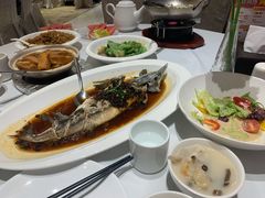 -万龙洲海鲜(大兴绿地缤纷城店)