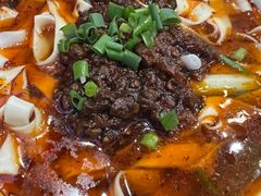 -雷祖芳老妈蹄花店