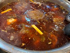 -肖肖酸萝卜鱼火锅(总店)