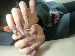 -LILY NAILS美甲美睫