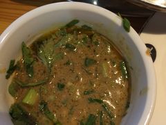 -何氏串串香火锅(翠亨店)