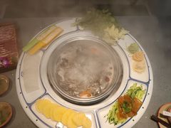-羊来顺冰煮鲜羊 铁锅烀羊肉(中央大街店)