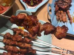 -街角等你.大连海鲜烧烤.经典铁板海鲜串(西安路店)