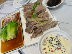 -尹兰楼西北风情餐厅(嘉定店)