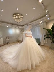 -艾慕婚纱礼服馆(和平店)