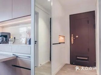60平方硬是挤出小三居，布局紧凑，设计新颖