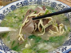 -八百里牛肉汤(盖饭·锅贴·万象城店)