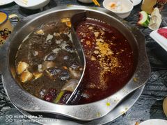 -重庆大队长火锅(凤城八路店)