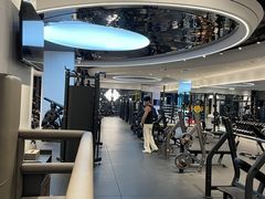 -滨力健身俱乐部