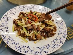 姜葱炒猪俐-围龙屋客家食府(福田店)