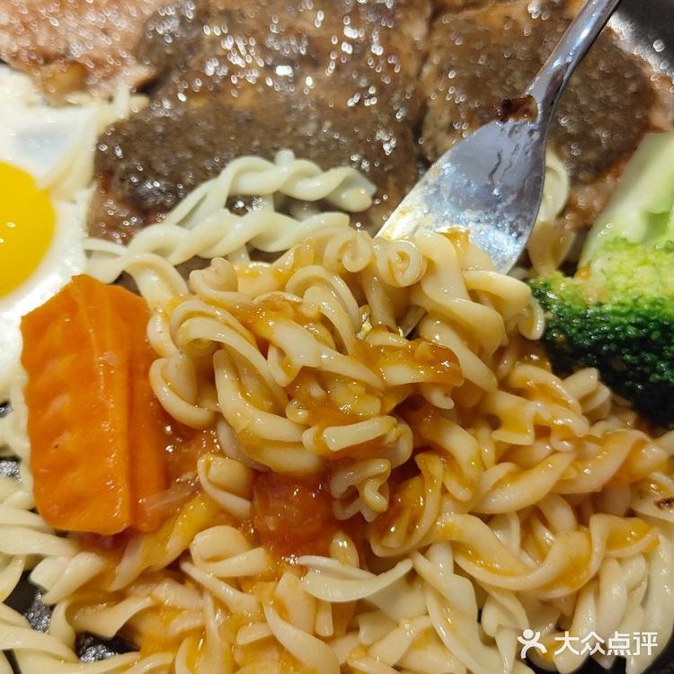 回民街里的西餐厅✨值得推荐！！