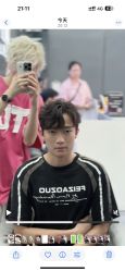点击看大图 -藤野造型烫发染发