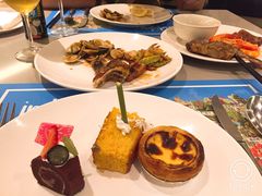 -海口绿发希尔顿酒店-田园汇自助餐·三文鱼·海鲜