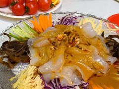 -哈尔滨烧烤·山河村铁锅炖(交大店)