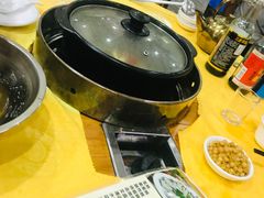 -濠轩阁特色生蚝火锅(水湾路店)