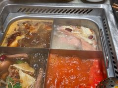 -旺龙巷重庆脆毛肚火锅·潜山扛把子店(潜山商业街店)