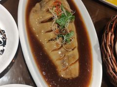 -东口码头·烧鸽子·鱼头泡饼·地方菜(金鹰悦城店)