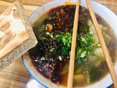 -老字号贾家肉丸糊辣汤(光明巷店)