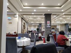 大堂-大鸭梨烤鸭店(金顶街店)