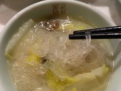 贡丸炖白菜-小吊梨汤·北京菜·烤鸭(鸟巢店)