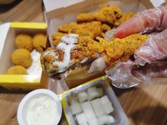 -BHC炸鸡(明洞总店)