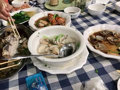 -钱大妈海鲜饭店(保利林语店)