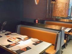 卡座-牛人日志·鲜牛肉骨汤火锅(万科里瑧店)