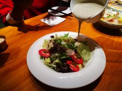 阿里家酸奶色拉-阿里家·新疆烤肉酒場 by MIG